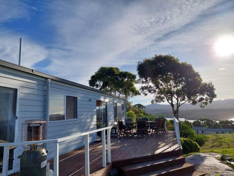 Old Salty Villa Binalong Bay Buitenkant foto